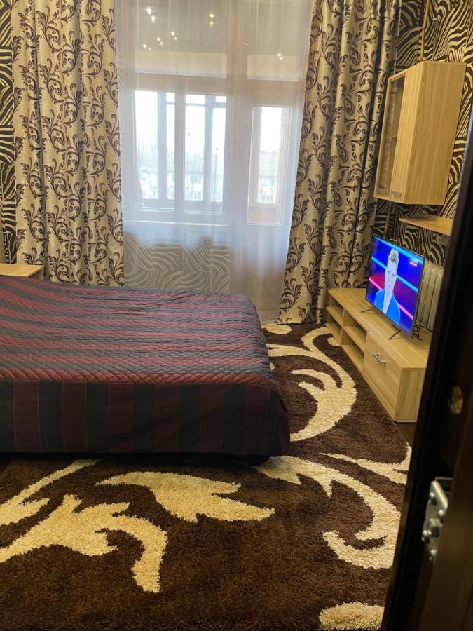 Apartament on Gagarin Avenue Apartment Kiev Bagian luar foto