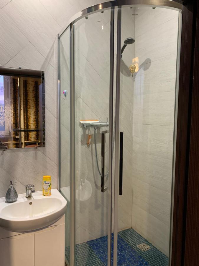 Apartament on Gagarin Avenue Apartment Kiev Bagian luar foto